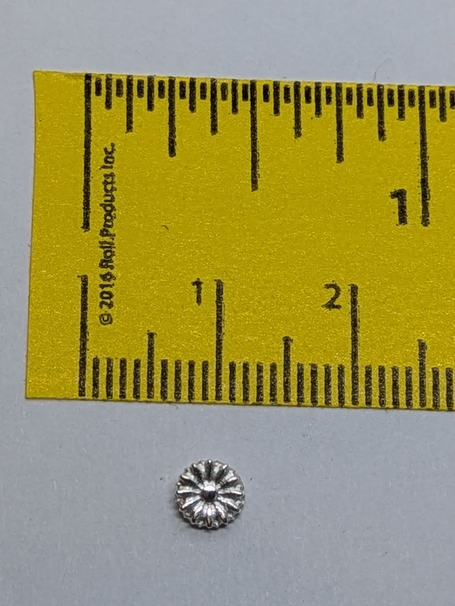 XSmall Daisy Earrings