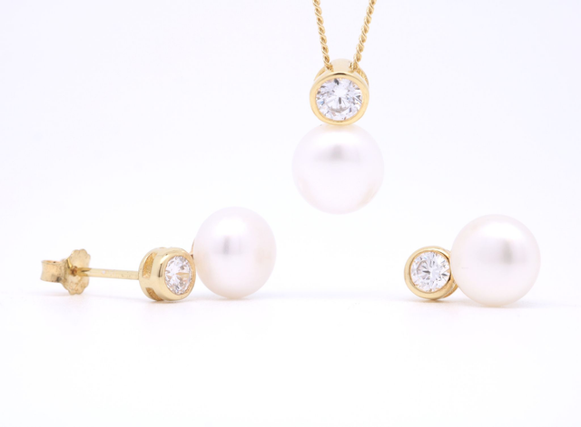 Eleganter Perlenschmuck in 925 Silber vergoldet - Akazie gold – zeitlos & stilvoll