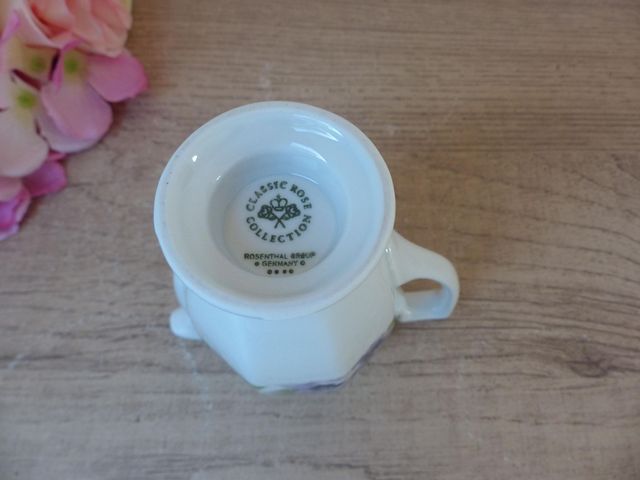 Petit pot à lait en porcelaine décor fleuri, pot à crème Rosenthal Allemagne vintage, crémier décoré de pensées fleurs du jardin violettes