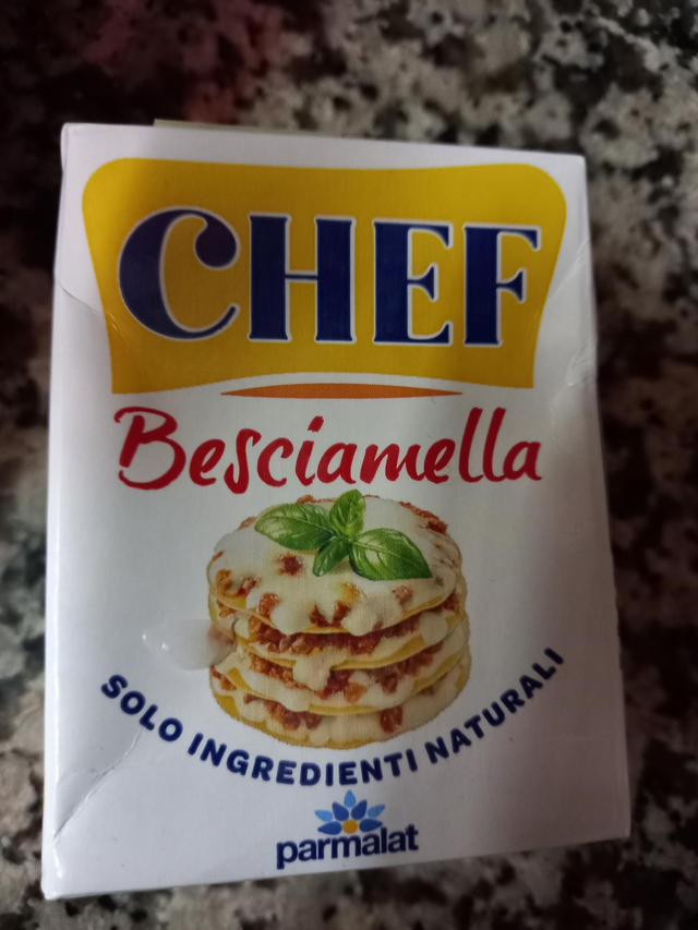 Besciamella 