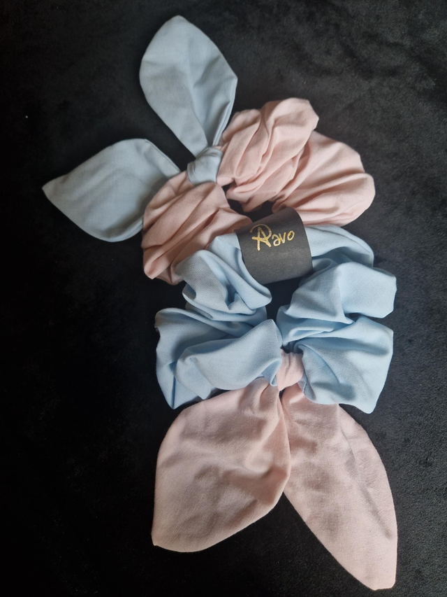 Pastel Bunnies Scrunchies Set
