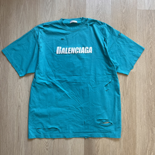Balenciaga T shirt Azzurra size S new