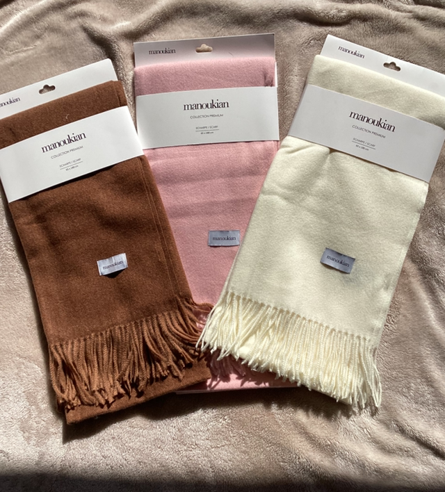 Écharpes couleur blanc 🧣