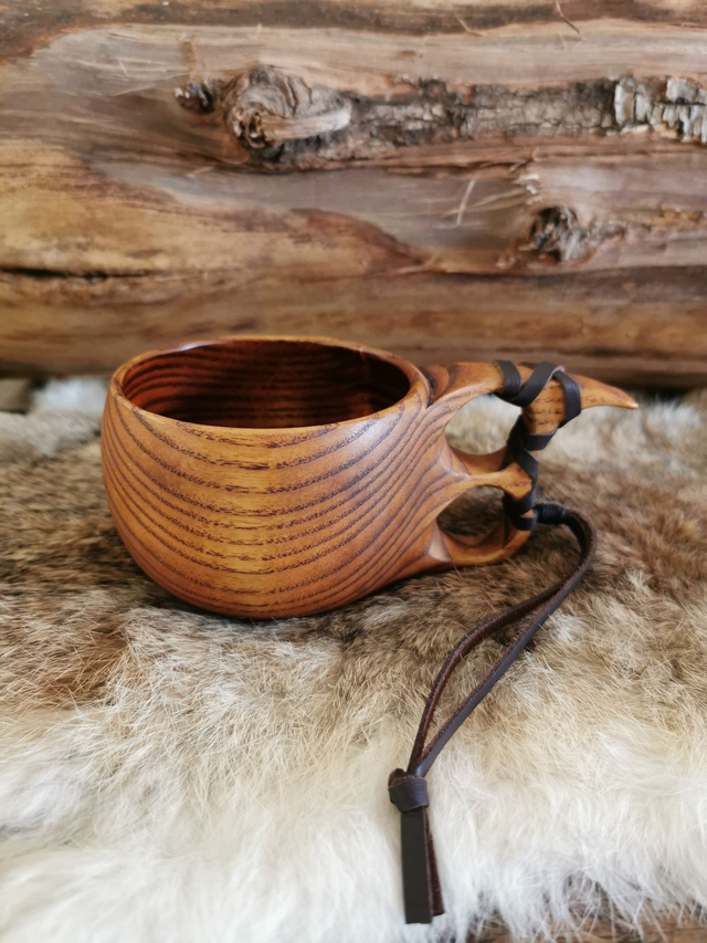 Kuksa en Frêne laqué Urushi