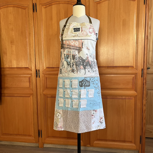 Tablier calendrier chevaux pastels 