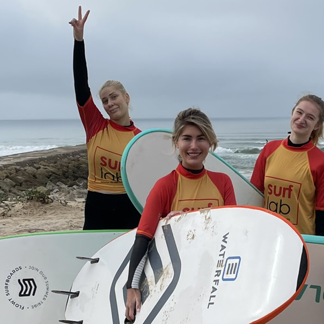 Lisbon Surf Tour Half-day / One  Lesson. Min 2 Participants 