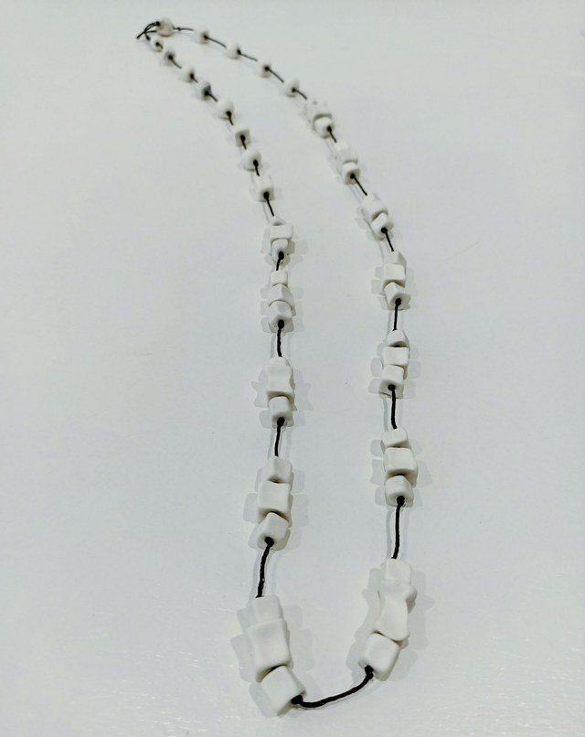 COLLAR MODELO CHARLESTÓN