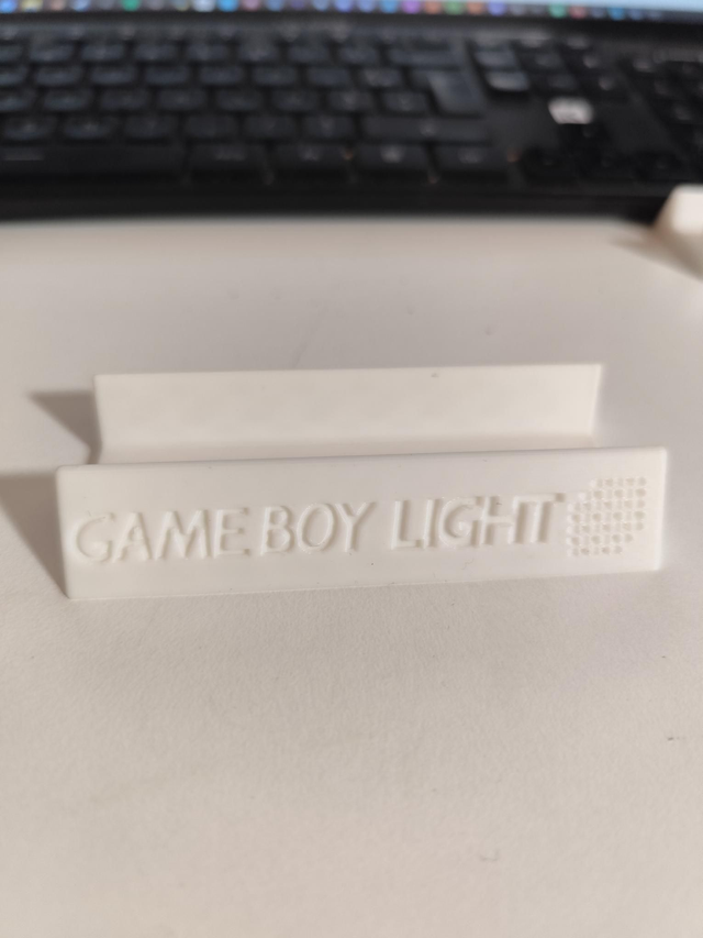 Support d&#039;exposition GameBoy Light