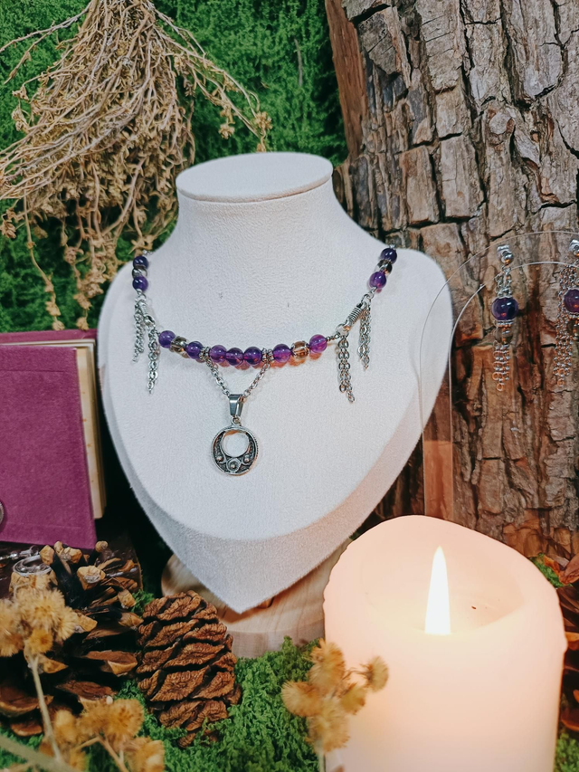 II - COLLIER - LES NORNES (améthyste et quartz fumé)