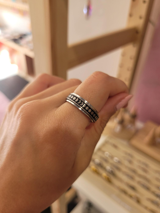 Stainless steel moon phase spinner fidget ring - Size O - SL-049