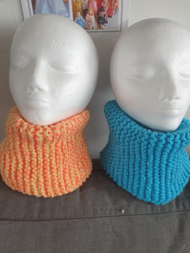 Cache Cou L Unité . Tricot fait maison Annoeullin Lille 