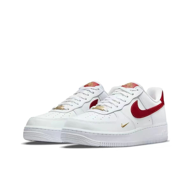 Nike Air Force 1 (Vendu sans la boîte )