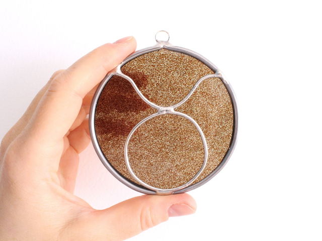 ♉ Suspension astro &quot;Taureau&quot; en vitrail