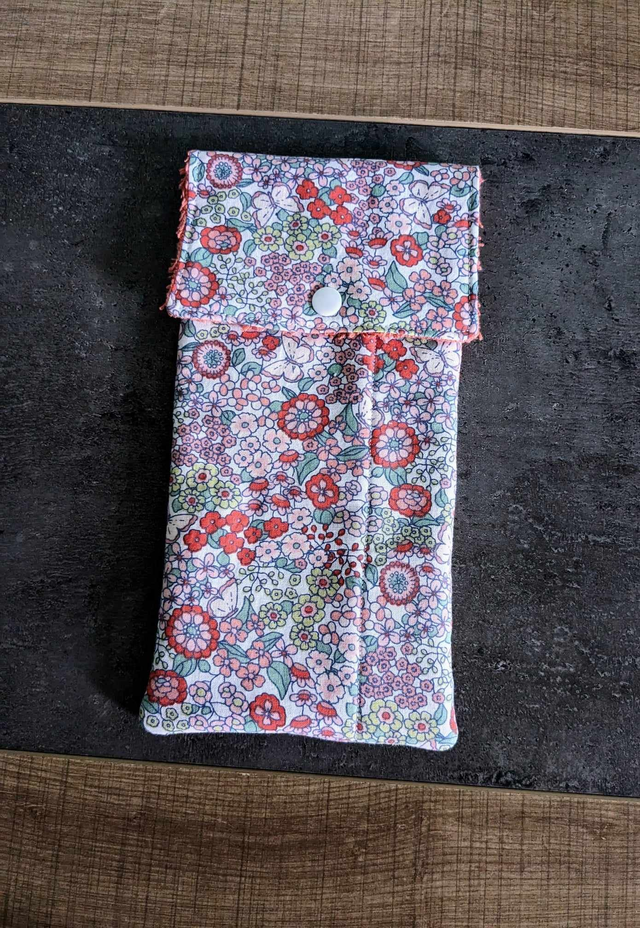 Etui brosse à dents et dentifrice