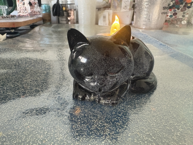 Cat tea light holder (made to order)