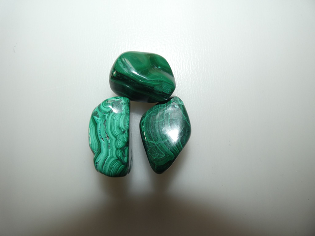Malachite AA  20mm a 30mm. Pièce 