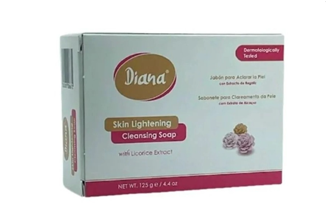 Diana: Skin Lightening Cleansing Soap 125g