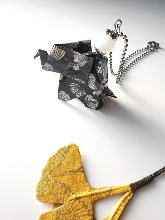 Éléphant de rétroviseur 