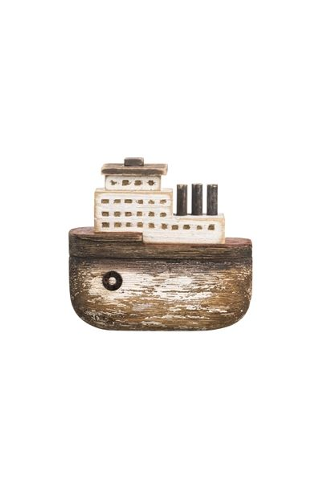 Small Rustic Wooden Steamboat Ornament – 14cm Nautical Décor