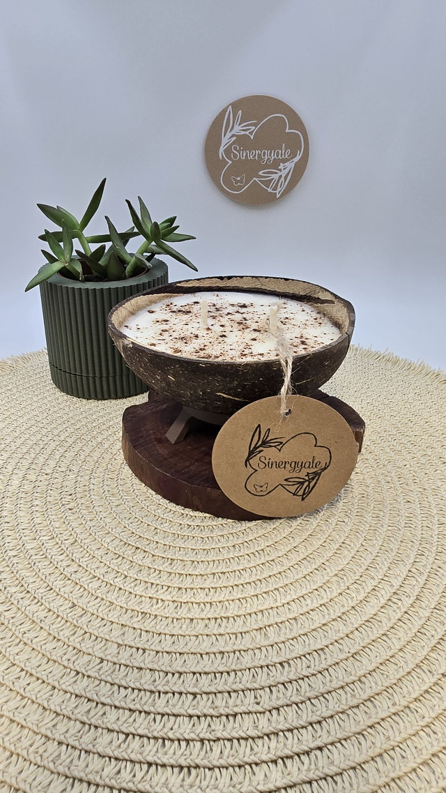 Vela en coco - Canela