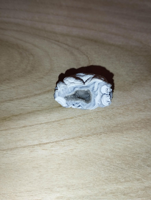 Agate en petite géode 