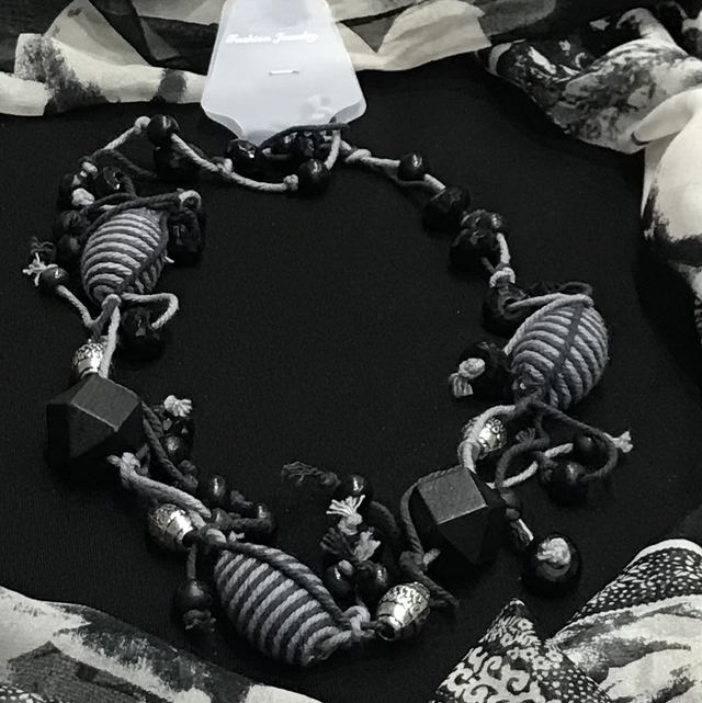Black/Gray Necklace- NEC49