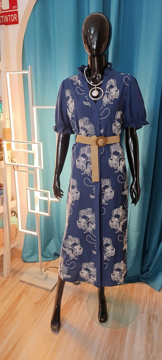 Vestido marino bordados manga corta 