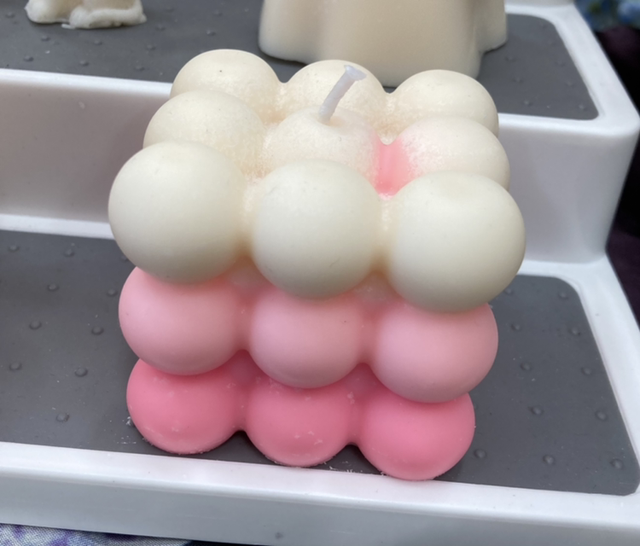 Ombré Large Bubble candle 