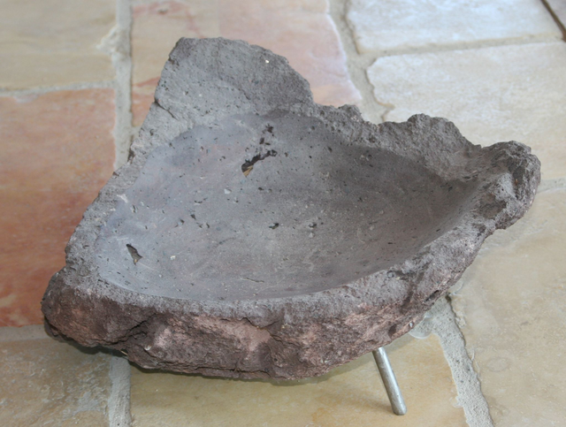 Schale Mayener Basaltlava