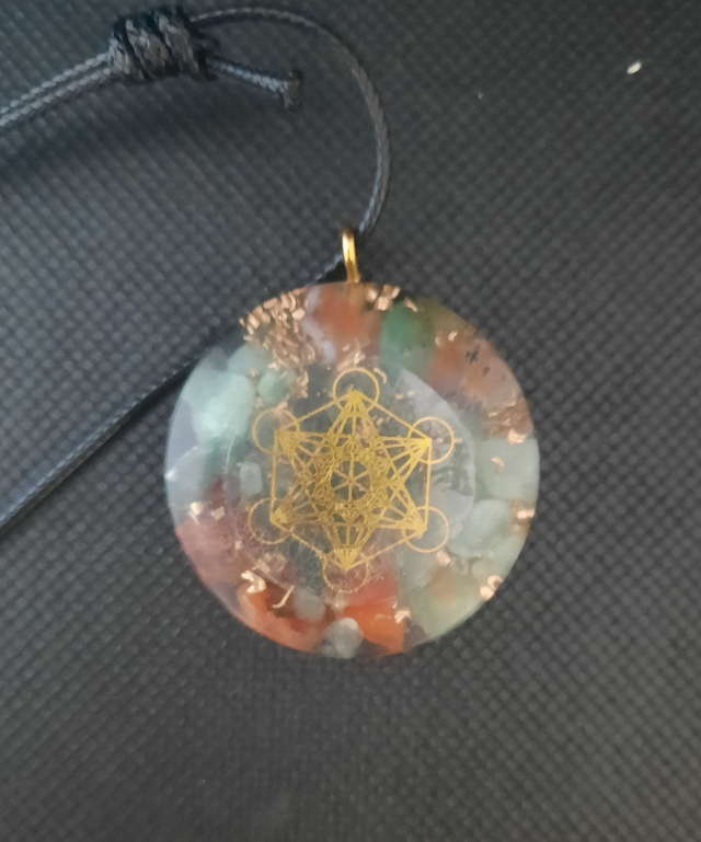 Pendentif Médaillon Aventurine verte / Cornaline orange