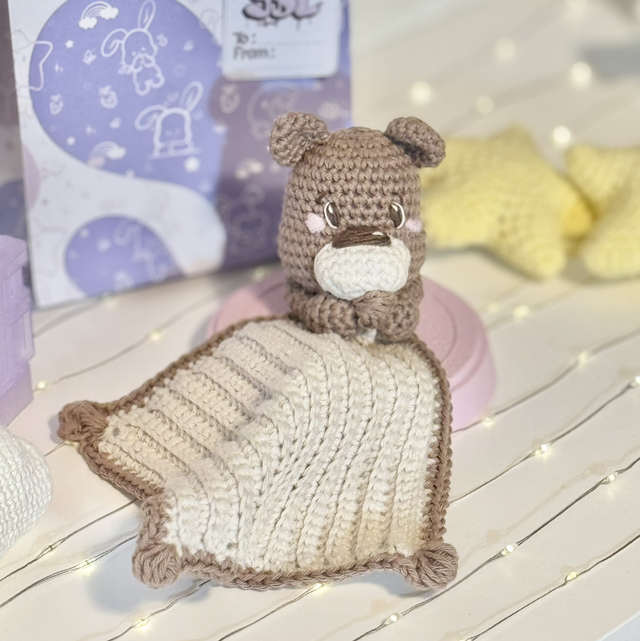 Bear mini blanket 