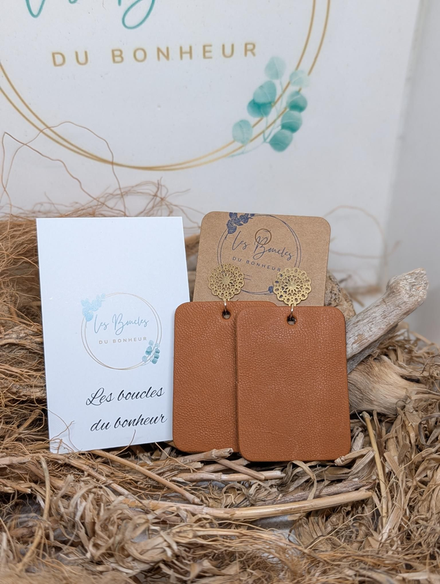 Boucles d'oreilles Léontine camel l011