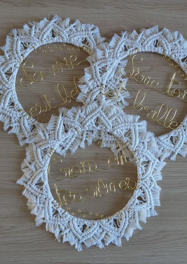 Couronne macramé &quot;MESSAGE&quot; 