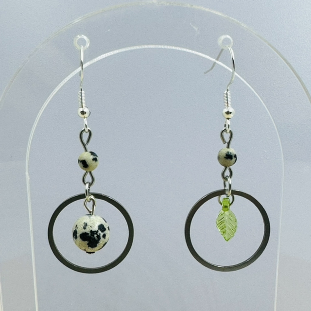 Boucles d’oreilles THÉSÉE jaspe dalmatiens 