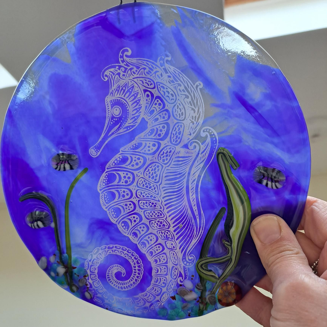 Enamelled Seahorse *Dark Blue 