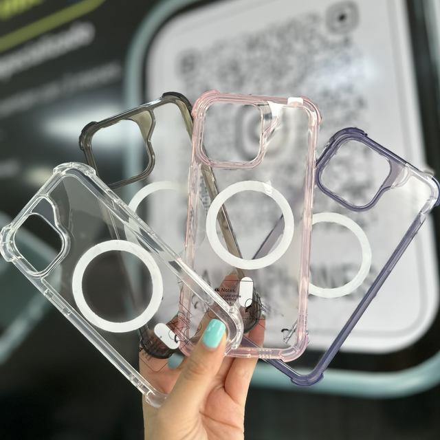 Carcasas con MagSafe 