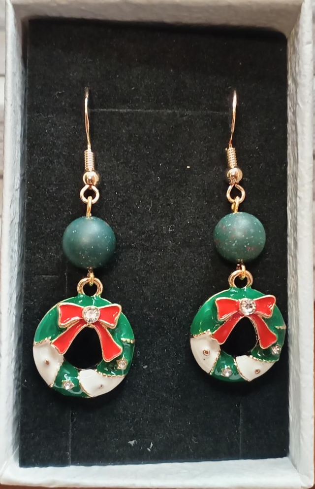 Bloodstone Wreath Earrings