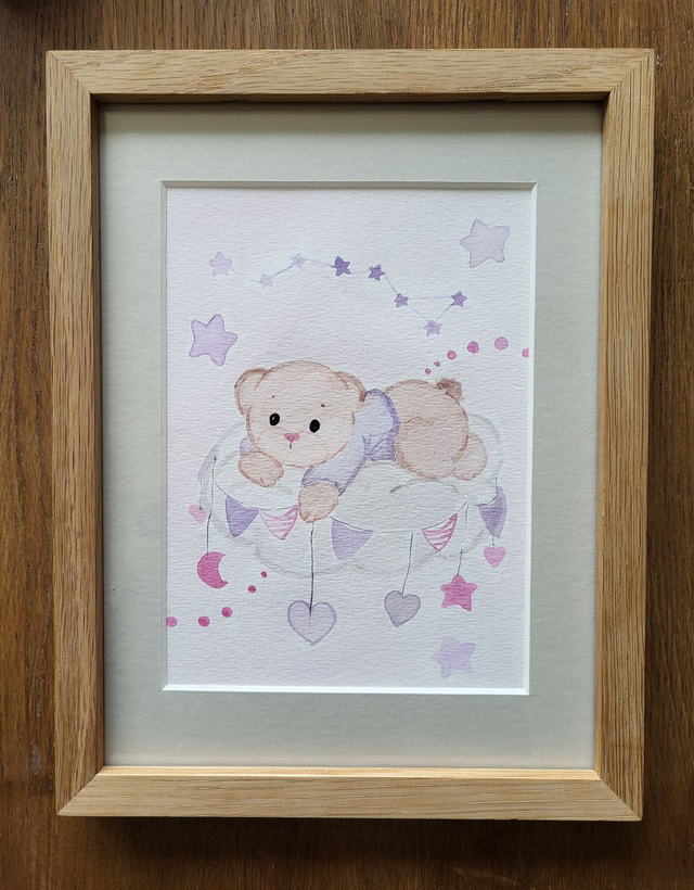 Le petit ours sur son nuage au milieu des étoiles 