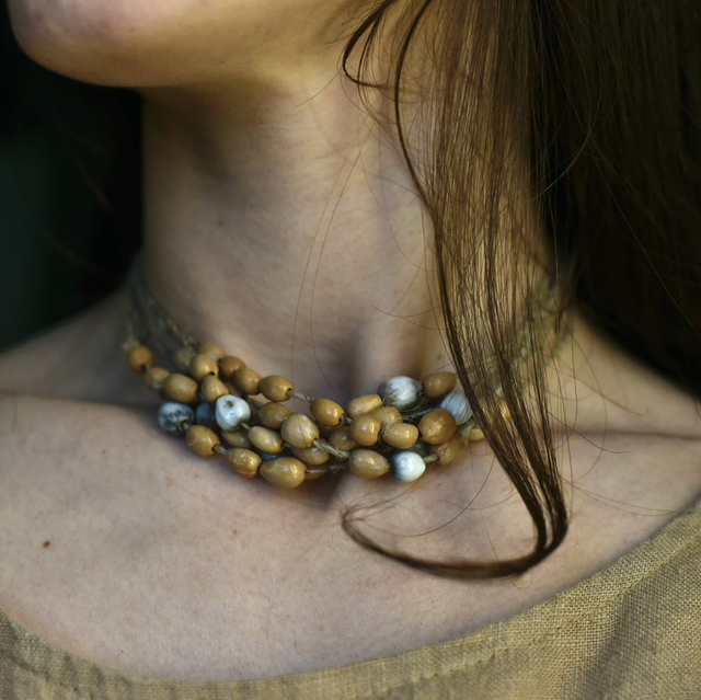 collier Anpowi