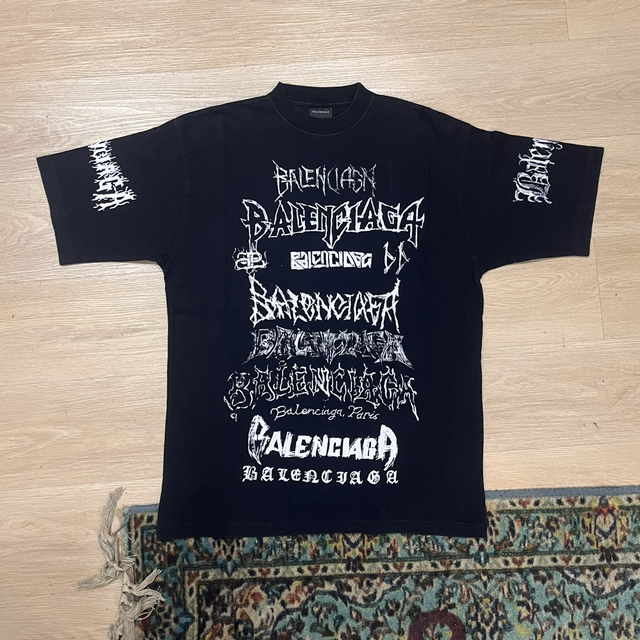 Balenciaga t-shirt size L NEW