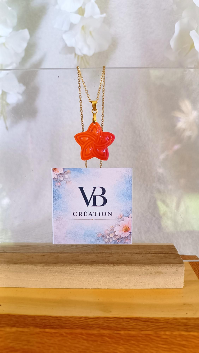 Collier pendentif étoile dégradée rouge et orange 