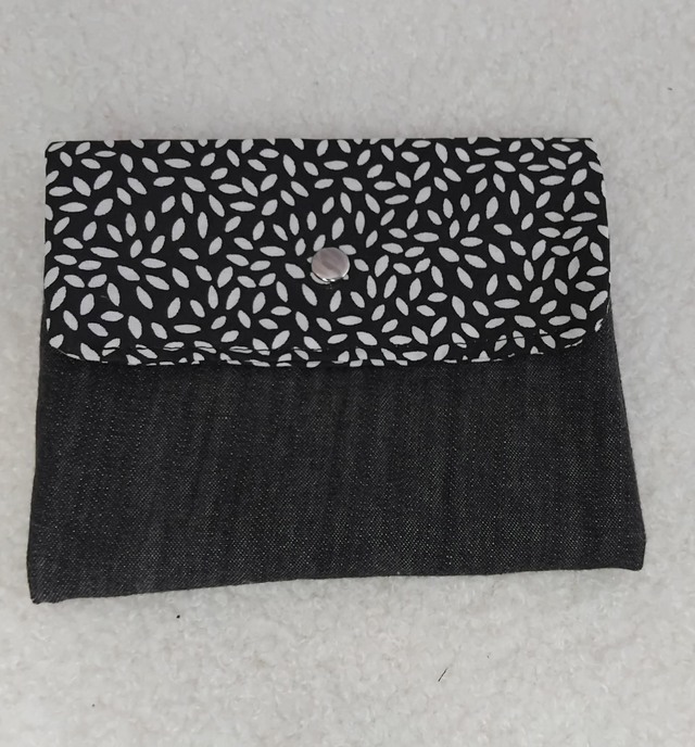 Pochette /porte monnaie upcyclée &quot;JEAN&quot;