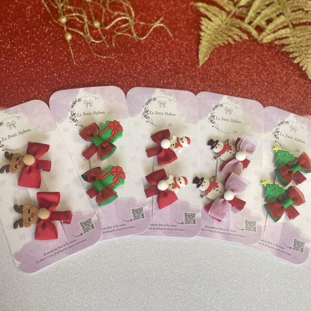 Paire de petites barrettes à motifs Noël