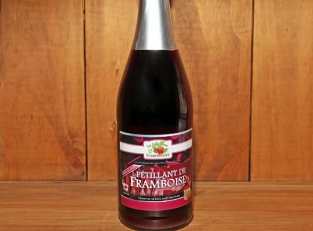 Bouteille &quot;PÉTILLANT DE FRAMBOISES&quot;