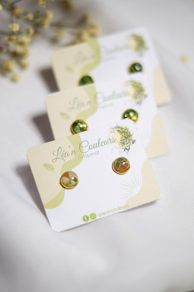 Boucles type &quot;puce&quot; 7mm • plusieurs coloris disponibles