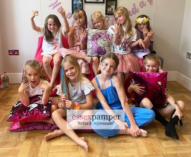 Mersea Glitterati Party (Age 4-10)