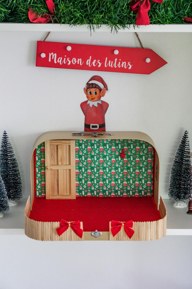Valise magique - motif sucreries de Noël