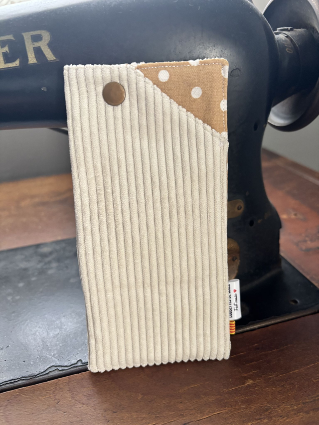 Etui à lunettes velours écru