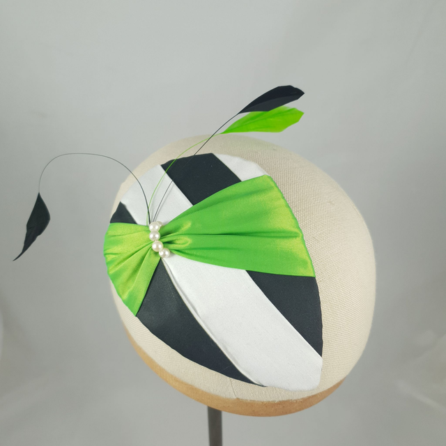 Fascinator goutte ligné et vert