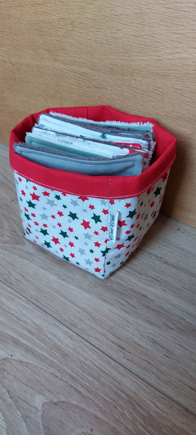 Lingettes lavables avec panier noël